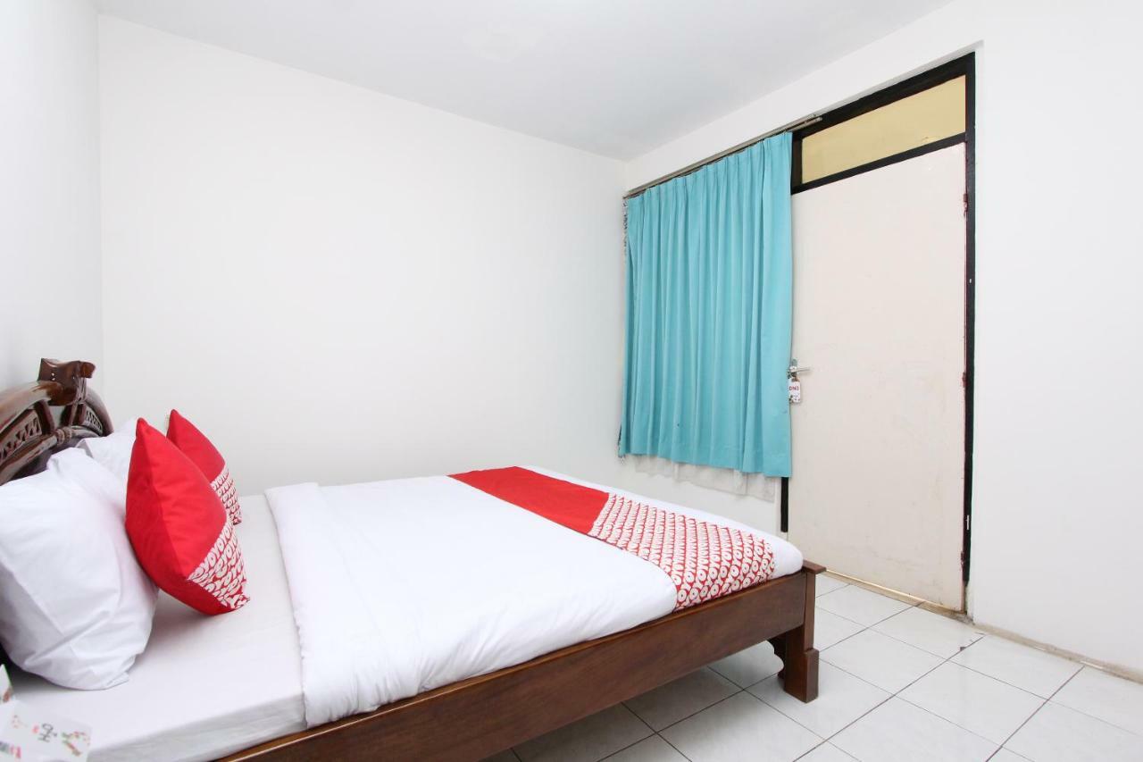Oyo 434 Hotel Parahiyangan Syariah Bandar Lampung Luaran gambar